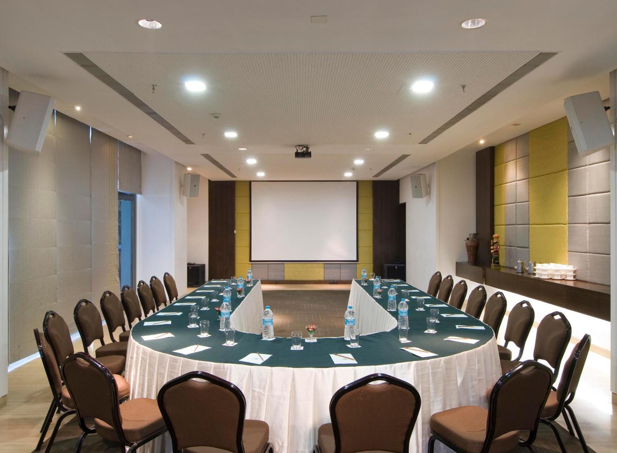 Sayaji Pune Wakad Extérieur photo