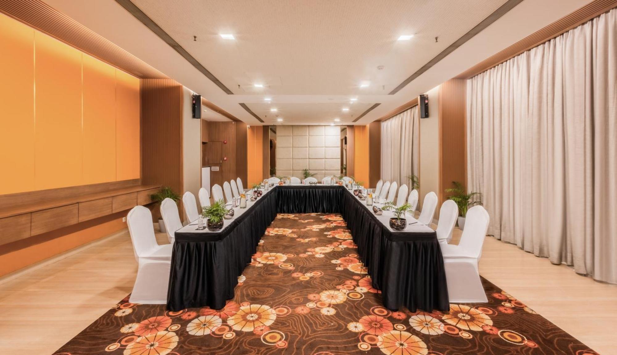 Sayaji Pune Wakad Extérieur photo